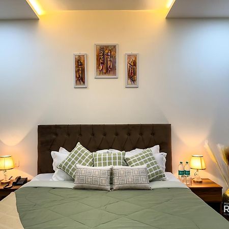 Guru Sadan A Luxe Stay Ayodhya Kültér fotó