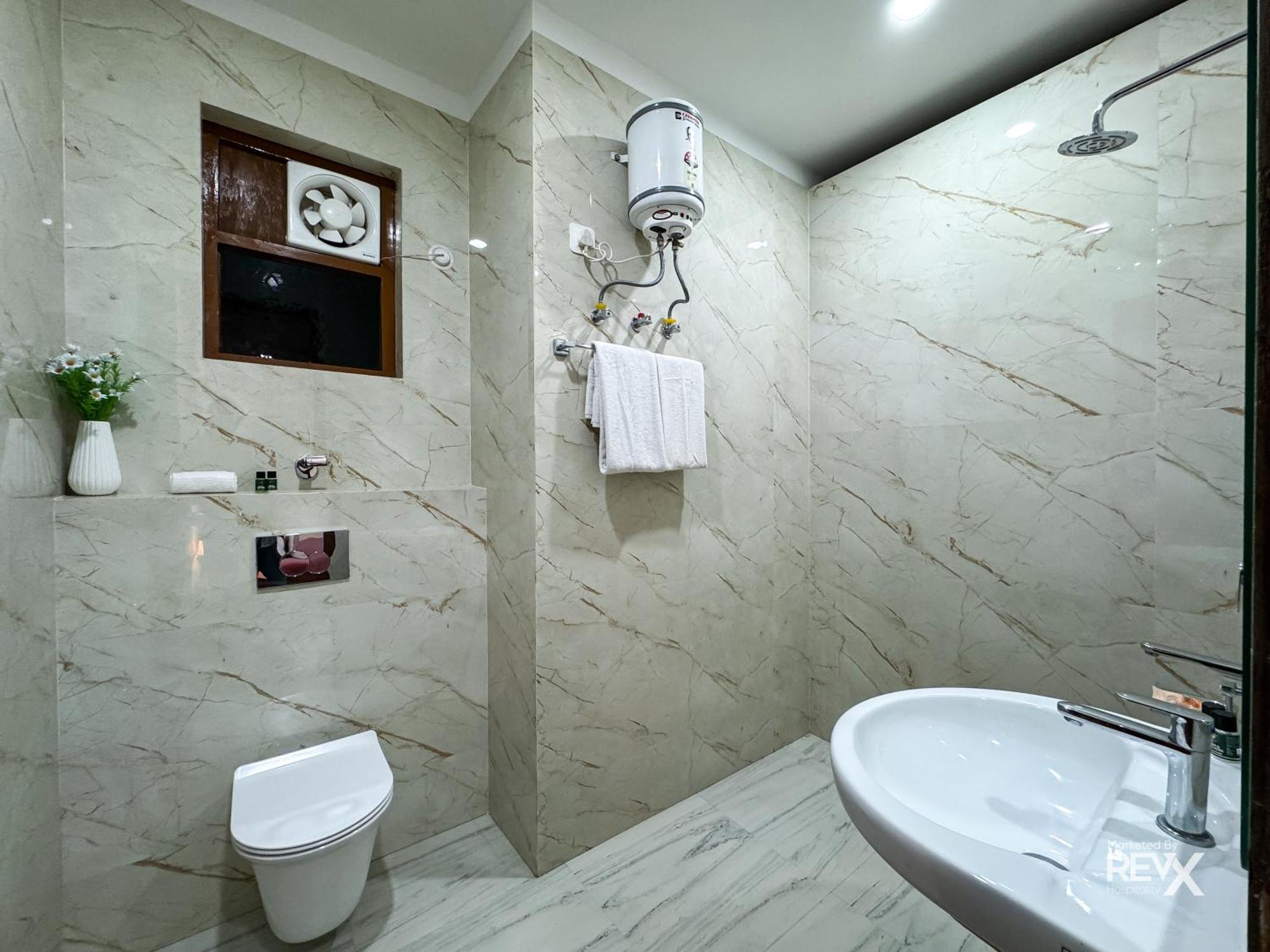 Guru Sadan A Luxe Stay Ayodhya Kültér fotó
