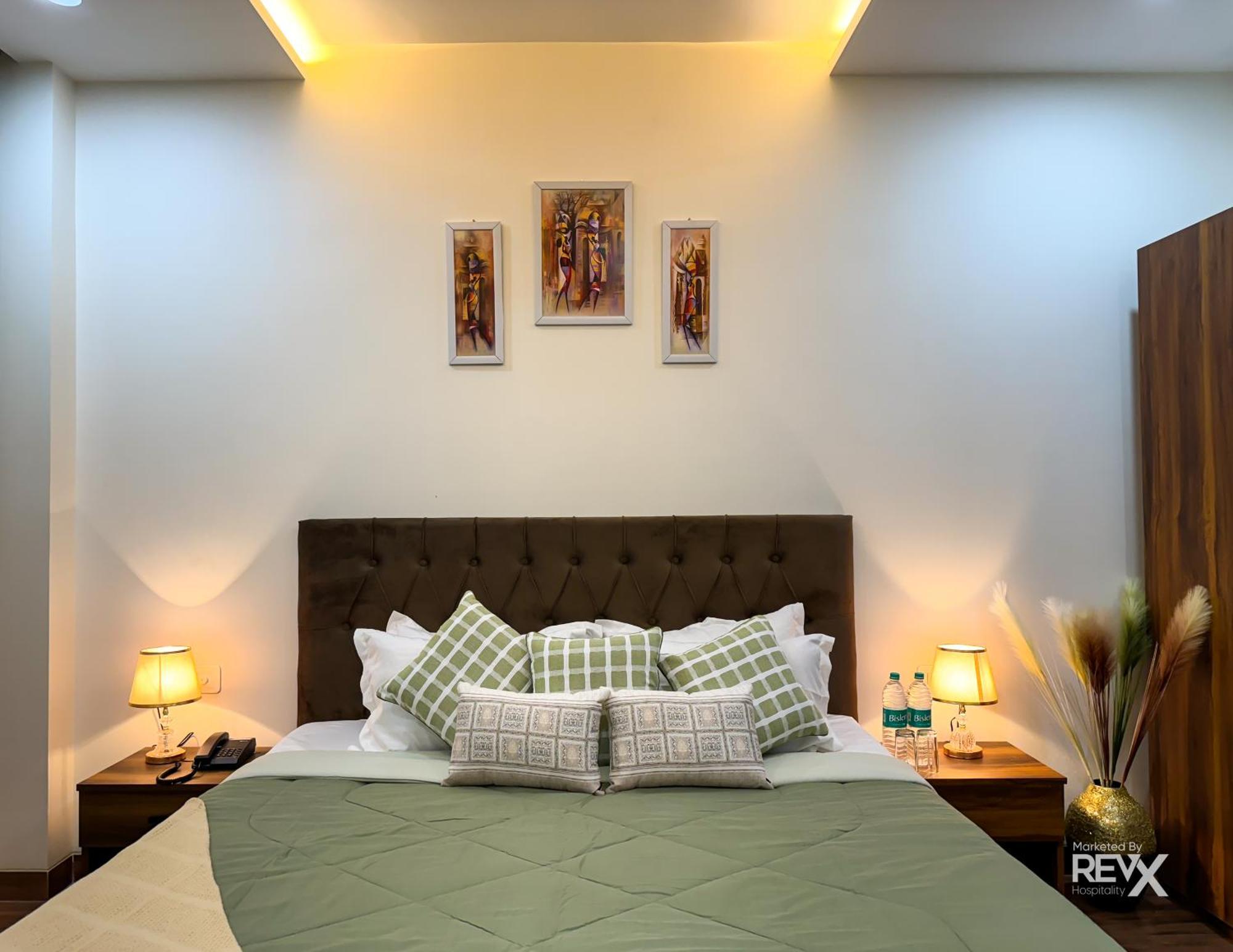 Guru Sadan A Luxe Stay Ayodhya Kültér fotó